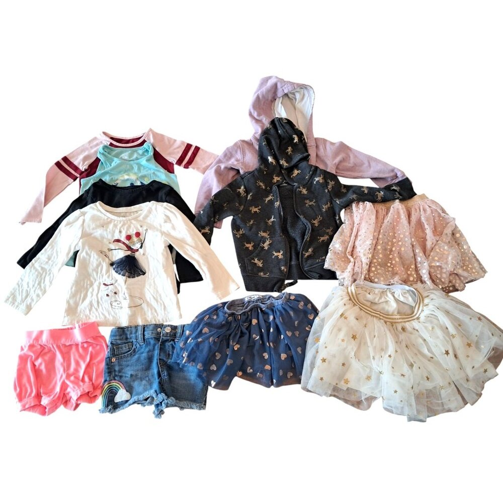 Girls‎ 2T Clothing Bundle 11-Piece Set With Tops Shorts Skirts & Hoodies